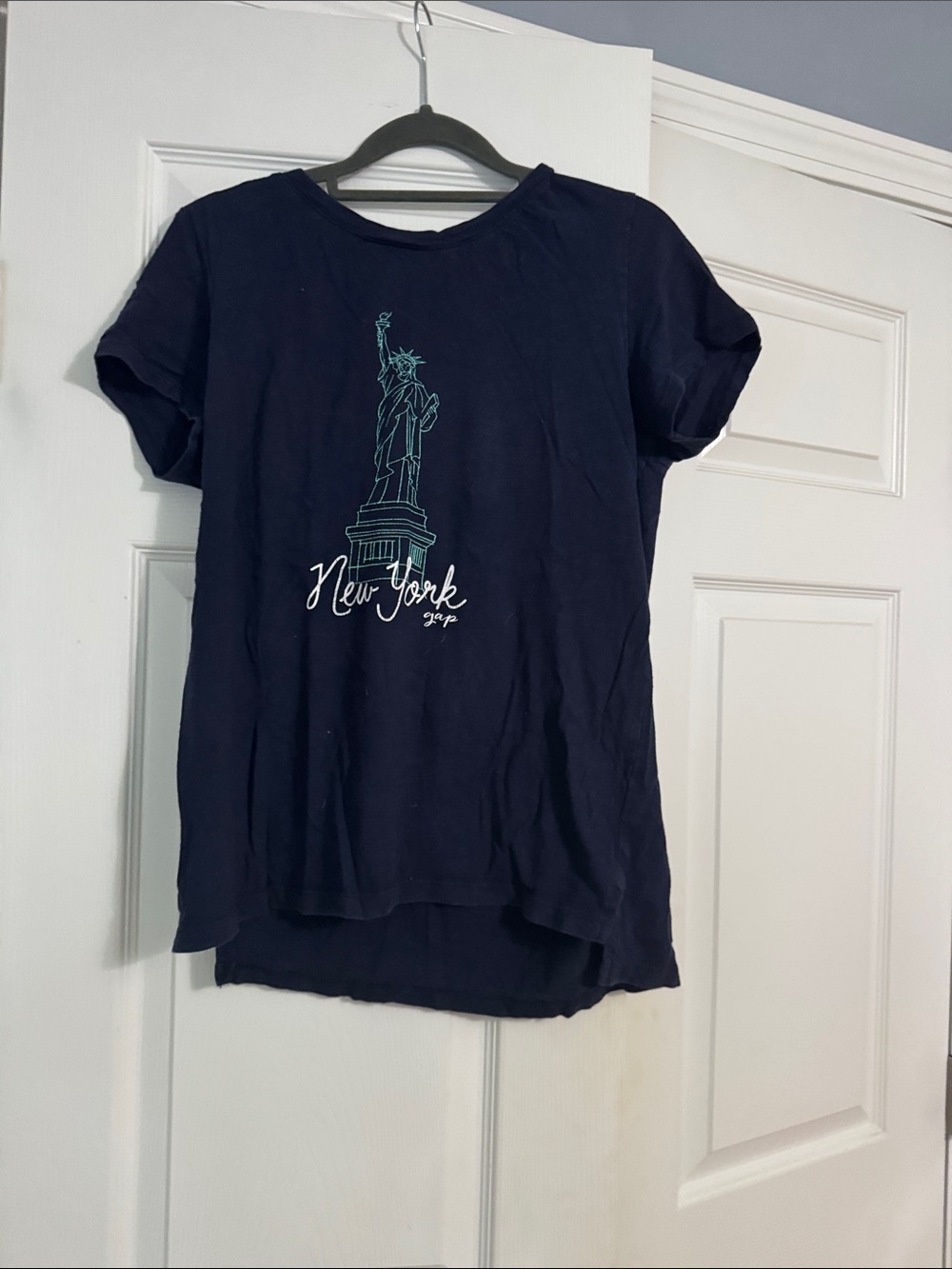 GAP Navy Graphic Tee with Mint Statue Detail